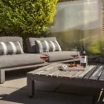 Poole Brae - Ridgestone