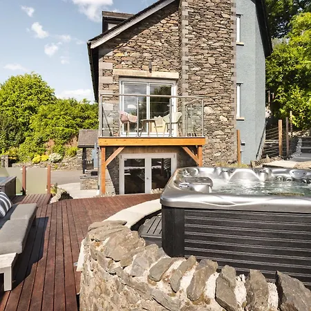 Poole Brae - Ridgestone *